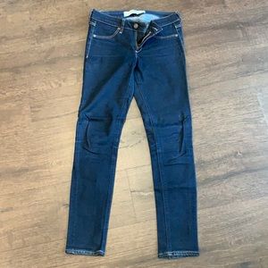 Abercrombie & Fitch Skinny Jeans Size 24